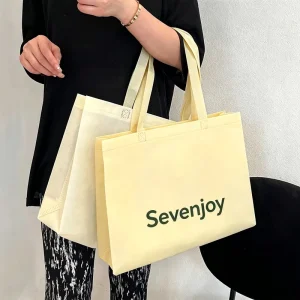 Custom Printed White Non Woven Tote Bag Laminated Reusable Shopping Bag for Boutique Packaging
