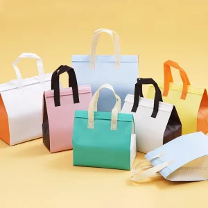 Customized Logo Non Woven Waterproof Thermal Cooler Tote Bag Holder Insulated Food Delivery Supermarket Bag Food Grade Material