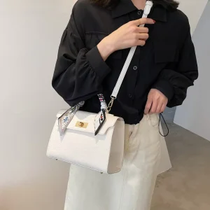 Factory Direct PU Leather Trendy Lightweight Bolsa Ladies Shoulder Bag Leather Bags Luxury Handbags for Women