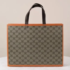 Factory Specializes in Customizing Non-woven Tote Bags with logo Embossed Film, Non-woven Gift Packaging Bags