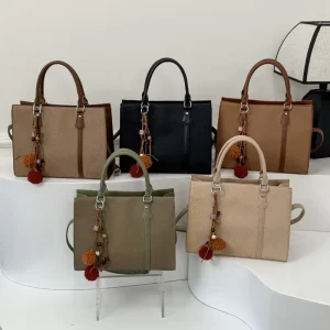 Fashionable Trendy Personalized Tote Bag Sleek Minimalist Zipper Shoulder Crossbody Bag New Arrival Roomy Womens