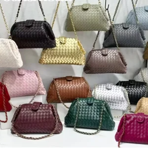 High end Genuine Leather Woven Shoulder Bag New Armpit Cloud Design Pleated Crossbody Clutch with Chains Single Strap