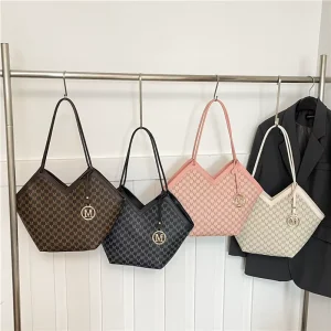 New Arrival Fashion Lady Handbag Large Capacity PU Leather Summer Winter Single Strap ZIP Tote Messenger Bags for