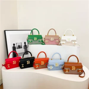 New Factory Handbags Young Ladies Small Square Crossbody Bags Ladies Fashion Design Purses for Females