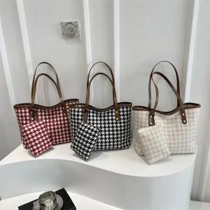 New Fashion Women’s Canvas Tote Bags with Zipper Closure Plaid Pattern Summer Winter Use Large Capacity