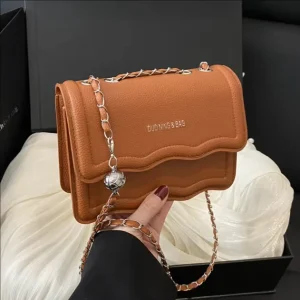 New Retro Women’s Solid Color Simple Fashionable Casual Small Square Chain Shoulder Crossbody Bag