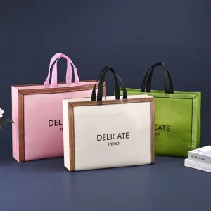 Non-Woven Tote Bags Custom Logo Printing Laminated Finish Eco-Friendly Grocery Clothing Stores Shopping Gifts Screen
