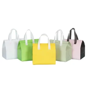 Nonwoven Waterproof Food Delivery Bag Aluminum Foil Insulation Layer Custom Logo Thermal Carrier Bag for Cake Bread