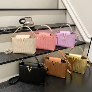Simple PU Leather Handbags Trendy Fashion Latest Luxury Designer Tote Bags Women’s Shoulder Bags
