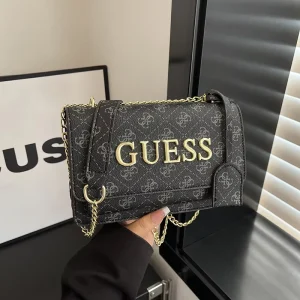 Women’s Shoulder Bags