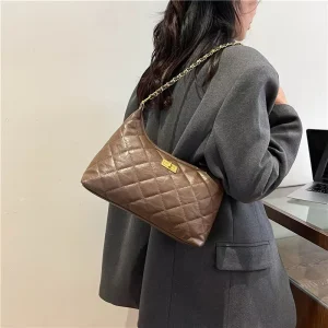 Chic Customizable Vegan Leather Messenger Bag for Women with Adjustable Strap for Work Commute and Weekend Adventures