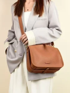 Classic Shoulder Bag for Women Vintage Style Daily Carry Handbag Premium Casual Crossbody Purse