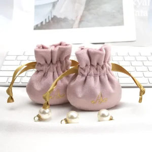 Custom Logo Printed Small Pink Velvet Drawstring Necklace Earring Bracelet Storage Bag Soft Luxury Velvet Gift Jewelry Pouch