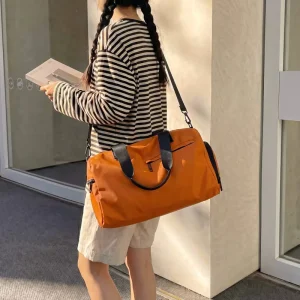 Custom Logo Sports Gym Bag High Capacity Detachable Shoulder Strap Waterproof Stylish Gym Duffle Bag