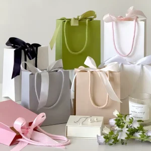 Custom Printed Boutique Paper Bag with Satin Ribbon Bow Handle 13.5×15.5×7.5cm Small Gift Bag for Jewelry Cosmetics