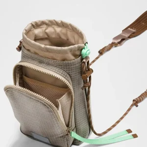 Custom Women’s Water-Resistant Nylon Water Bottle Crossbody Sling Bag with Adjustable Strap for Outdoor Sports and Travel