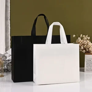 Customizable Non woven Fabric Shopping Bag Eco friendly Foldable Handbag Shopping Bag Personalized Bolsas Textile Package