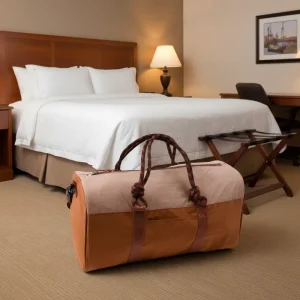 Customized Fashion Nylon Travel Duffel Bag with Large Capacity and Lightweight Design for Gym and Overnight Use