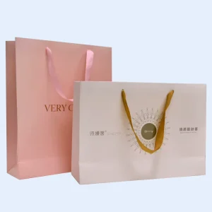 Customized Supermarket Tote Bag Colorful Coated Paper Gift Wrap For Food & Clothing Environmentally Friendly & Eco Green