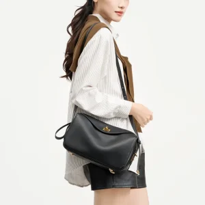 Durable And Portable Genuine Leather Fashion Spring Crossbody Handbag With Adjustable Strap And Polyester Lining