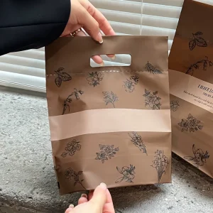 Eco Bag PE Stylish Look Reusable Plastic Tote Retail Store Use Plastic Shopping Bag