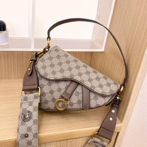 Factory Direct Saddle Bag Women’s Crossbody Bag New Fashion Texture Single Shoulder Armpit Bag