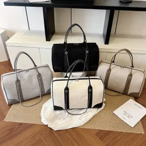 Fashion Trendy Women Sport Outdoor Duffle Bag Big Capacity Shoulder Tote Duffel Handbag Canvas Casual Travel for Young