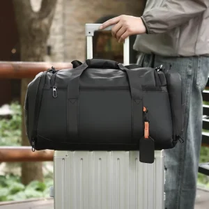 Fashionable Lightweight Duffle Bag Portable Waterproof Multi-Purpose Dry Wet Separation Travel Gym Bag