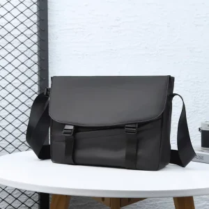 Fashionable Nylon Messenger Laptop Bag with Letter Decoration Shoulder Bag for Men
