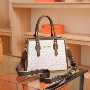 High Quality Fashion Woman Shoulder Bag Female Tote Messenger Bag Lady Letter Printing Handbag Luxury
