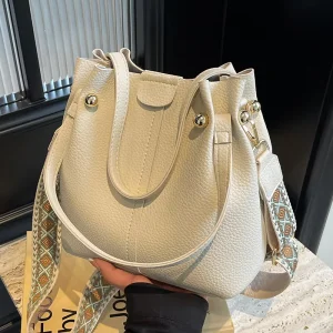 Korean Senior Bucket Handbag Broadband Single Shoulder Crossbody Big Size Spring Summer Ladies Sling Bag PU Polyester