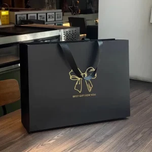 Luxury Black Paper Bags with Handles Packaging Handmade Personalized Custom Paper Shopping Bags with logo for Clothing Store
