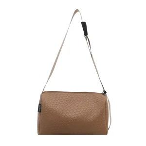 New Retro Casual Ladies Woven Messenger Bag Trendy Pillow Shoulder Bag Versatile Multi Purpose Fashion Design