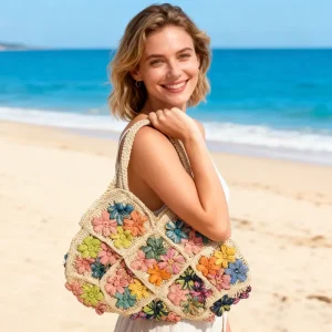 New Women Handmade Woven Raffia Tote Bag Large Capacity Crochet Beach Bag for Women Hand Bags for Girls New Design