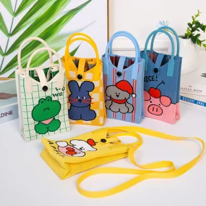 New-style Knitted Polyester Crossbody Phone Bag Single Strap Magnetic Closure Cute Cartoon Design