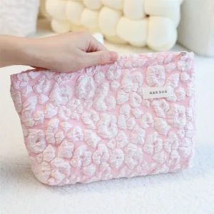Pink Embossed Clouds Large Capacity Lipstick Skin Care Products Storage Cosmetic Bag
