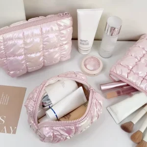 Pink Polyester Makeup Bags Waterproof Large Capacity Cosmetic Bags With Zipper