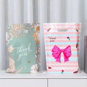 Professional Manufacturer’s Custom Logo 100pcs PE Plastic Shop Bags Thicken Reusable Beauty Products Promotions