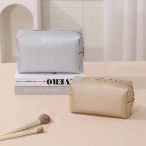 Pure Color Fashion Cosmetic Bags with Zipper Closure Pu Material Medium Capacity Custom Logo & Cases Makeup Bag