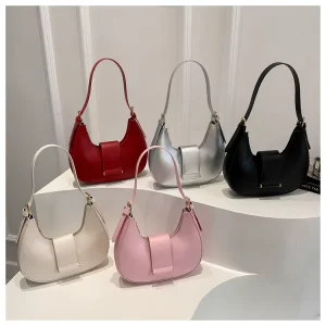 Spring Fashion Women’s Half Moon Handbag Portable Crossbody Shoulder Bag Chain Decoration Single Strap Zipper Polyester