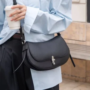 Spring Summer New Style Genuine Leather Women’s Medium Saddle Bag Lock Closure Casual Single-Shoulder Crossbody
