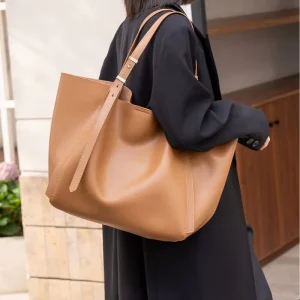 Stylish Genuine Cowhide Leather Tote Bag for Women Large Capacity Everyday Shoulder Bag Fashionable Casual Handbag