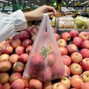 Sustainable Biodegradable T Shirt Bags on Roll Flat Bottom Produce Bags for Grocery Markets