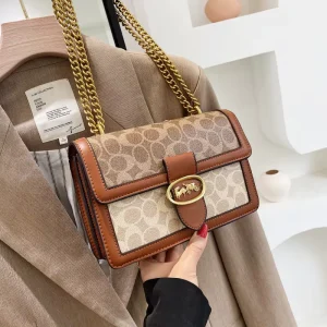 Women Retro PU Leather Small Square Crossbody Bag Single Strap Fashion Chain Zipper Closure