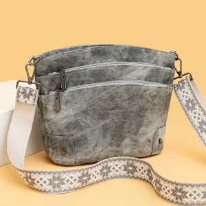 Women’s Single shoulder Messenger Bag Made of PU Fabric Featuring a Zipper Closure and a Fashionable Shoulder Strap