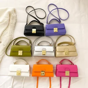ZPB3626 Fashionable Women’s Messenger Bag Stylish Solid Color One-Shoulder Crossbody with Simple Textured Plate Lock Design