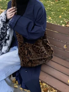 faux fur leopard print flip shoulder bag with magnetic buckle large capacity crossbody student bag polyester lining